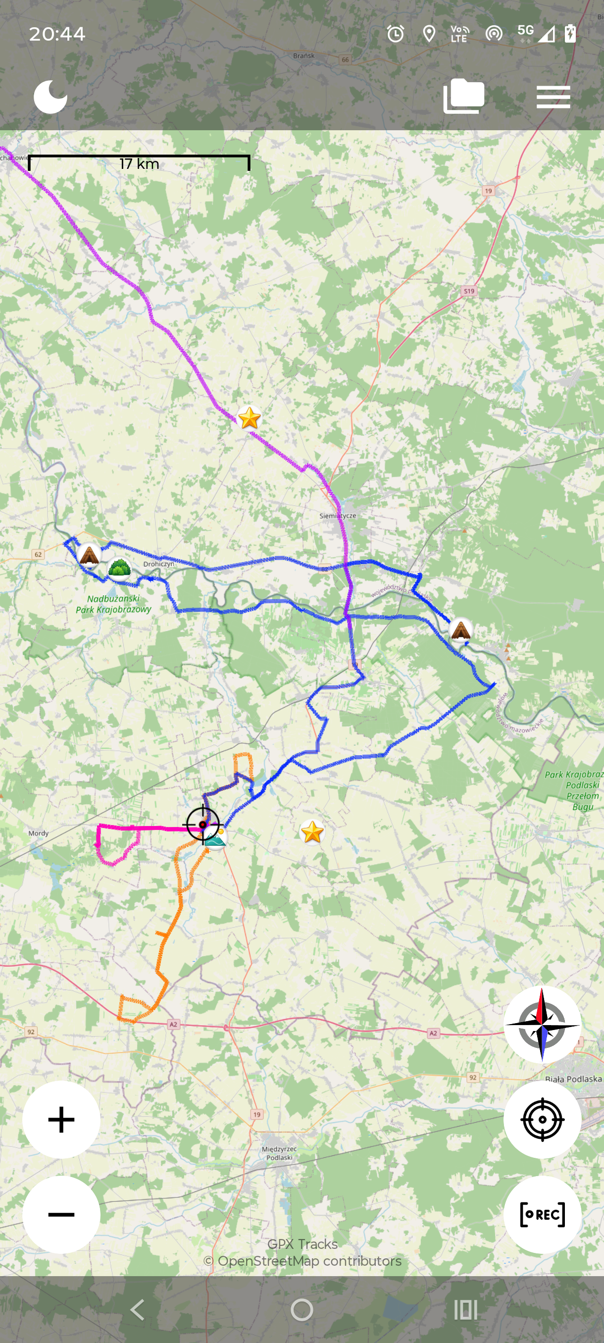 GPX Tracks z kolorowymi trasami i ikonami zapisanych punktów na mapie